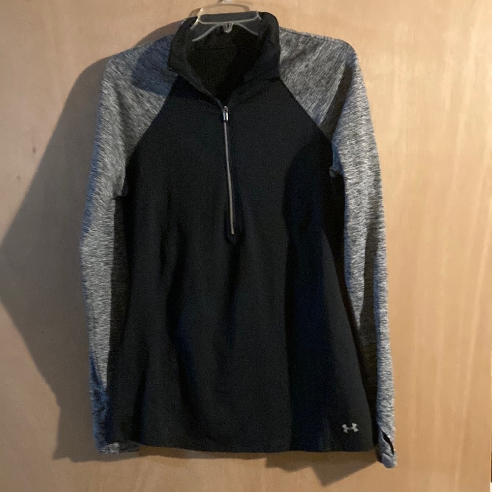 Under Armour Women’s Lightweight Pullover Jacket